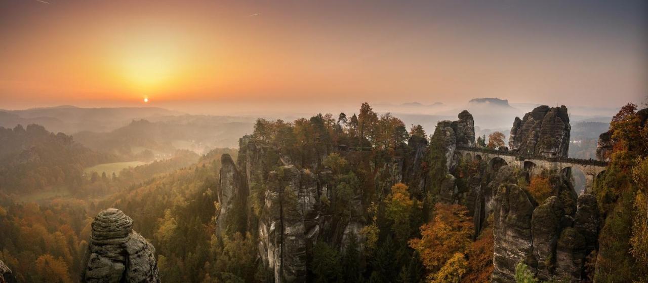 Campingplatz Am Treidlerweg Königstein an der Elbe Exterior foto
