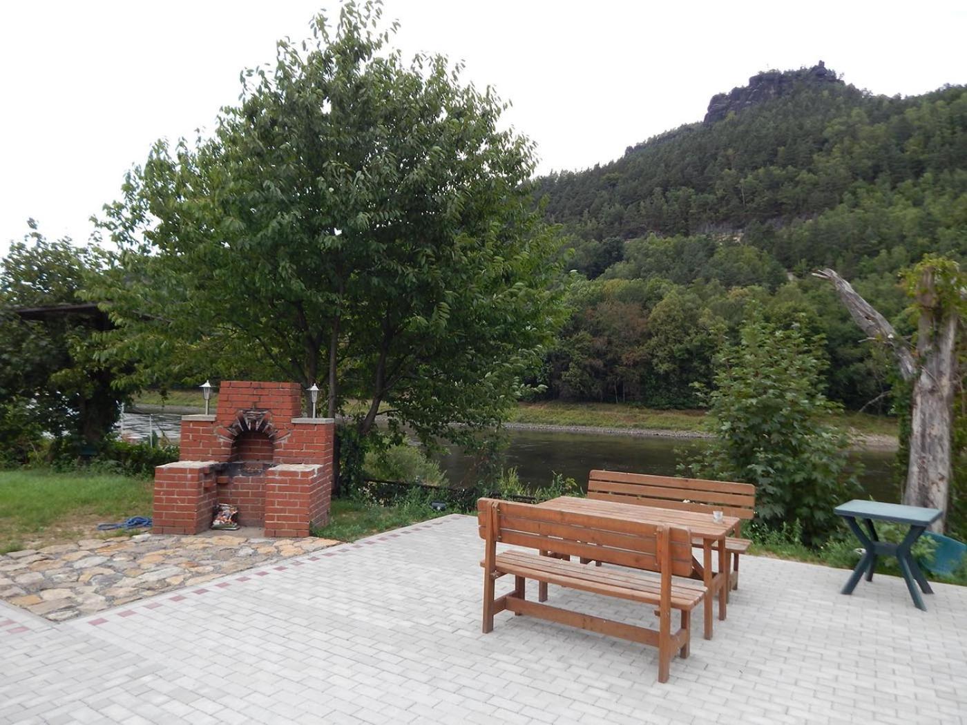 Campingplatz Am Treidlerweg Königstein an der Elbe Exterior foto