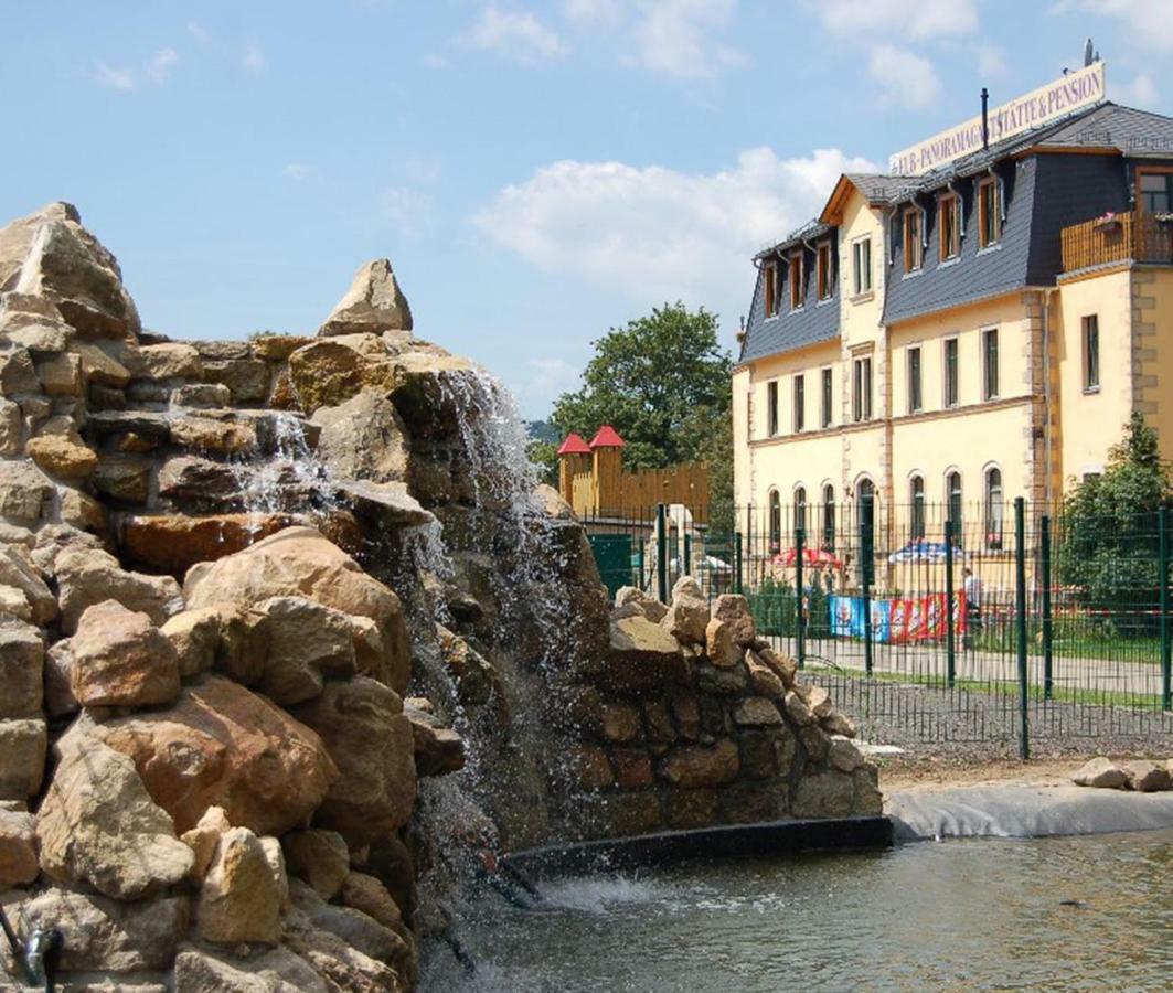 Campingplatz Am Treidlerweg Königstein an der Elbe Exterior foto